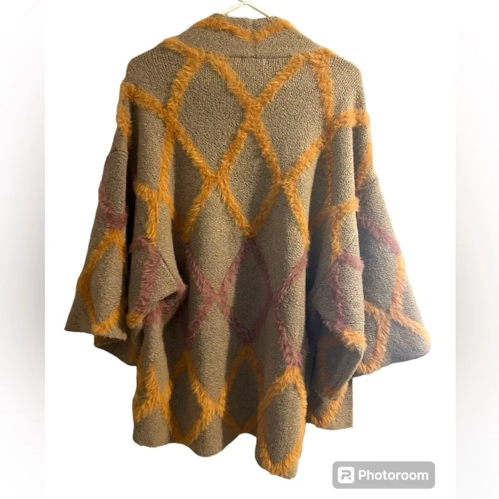 Kori sweater  Open Front cardigan diamond pattern eyelash Size Small/Medium
